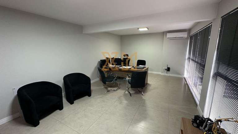 Sala Comercial no centro de Rio do Sul - 24