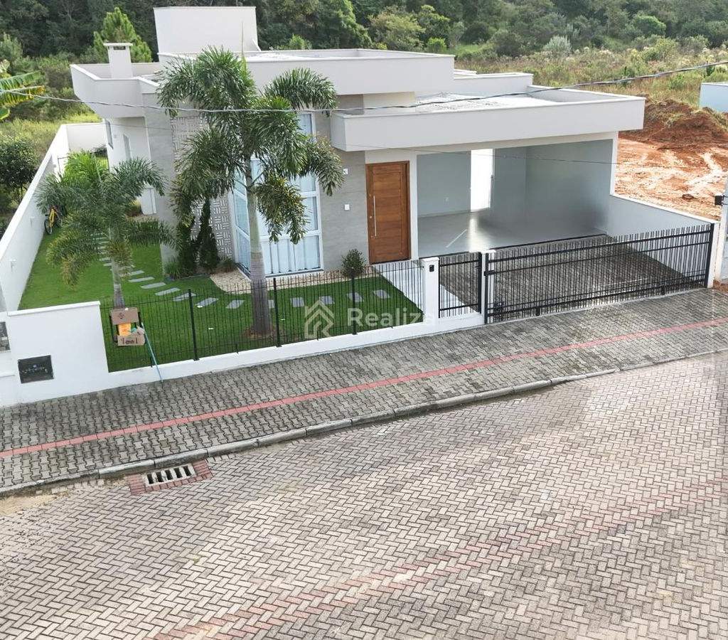 Casa à venda em Ituporanga/SC 🏡 📍 Localizada na Rua Vilmar Correia, bairro Gruta – Loteamento Ludwig e Lehmkuhl Ltda. - 13