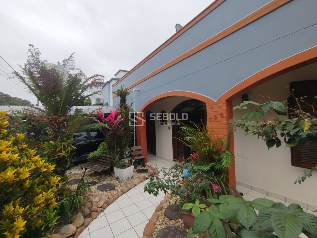 Casa Espaçosa no Bairro Sumaré - Rio do Sul
