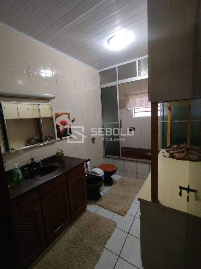 Casa Espaçosa no Bairro Sumaré - Rio do Sul - 11