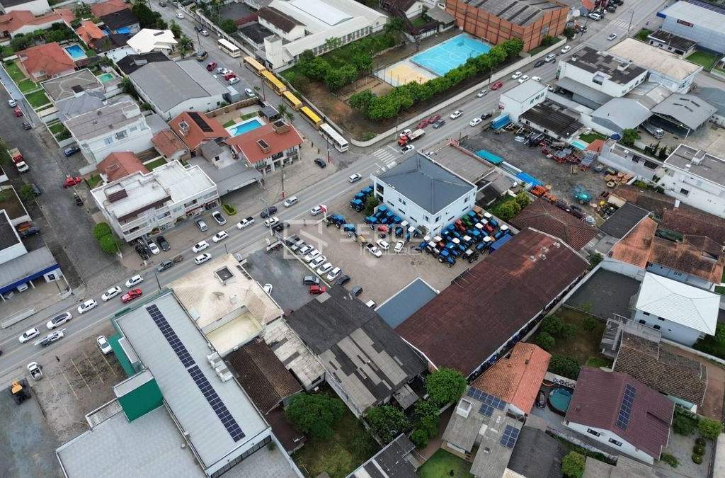 Imóvel Comercial no Centro de Ituporanga - 3
