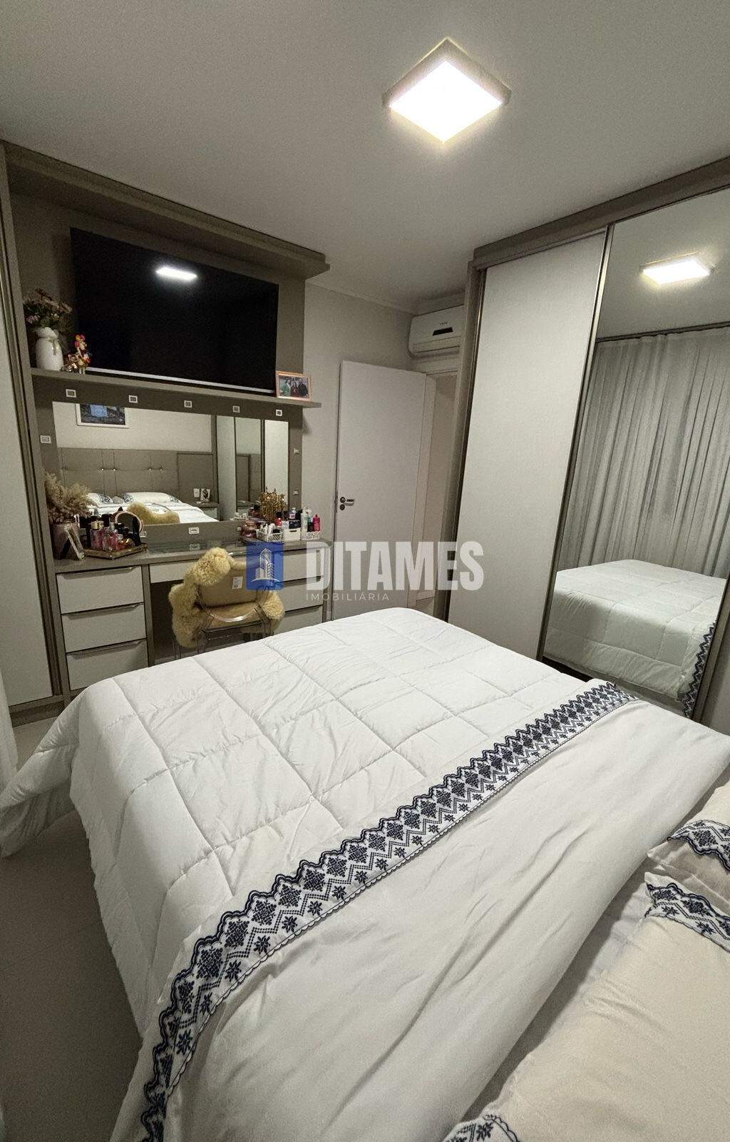 Apartamento Residencial Mandala - Laranjeiras - 13