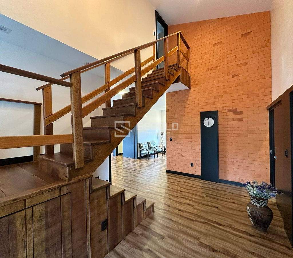 Casa de Alto Padrão no Bairro Laranjeiras - Rio do Sul - 16