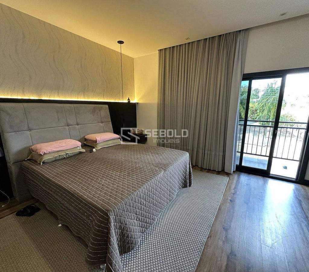 Casa de Alto Padrão no Bairro Laranjeiras - Rio do Sul - 18