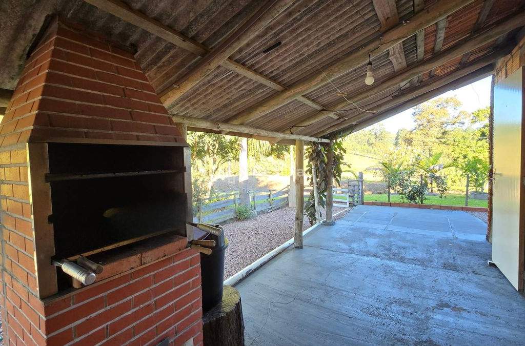 Sítio à venda 🌿 Um lugar perfeito para quem busca tranquilidade, espaço e contato com a natureza! - 4
