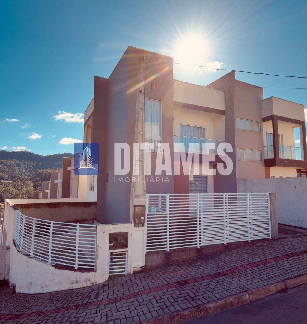 Sobrado com 2 suítes 121 m², à venda - Fundo Canoas - Rio do Sul/SC - 1