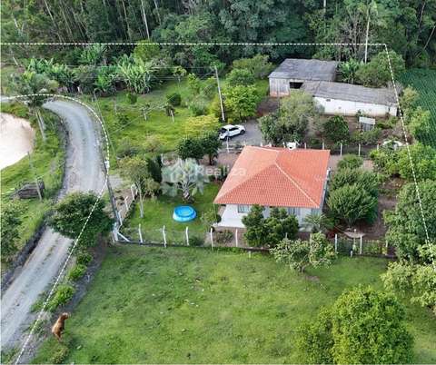 Sítio à Venda 🌿 📐 Área total de 5.800 m² - 3