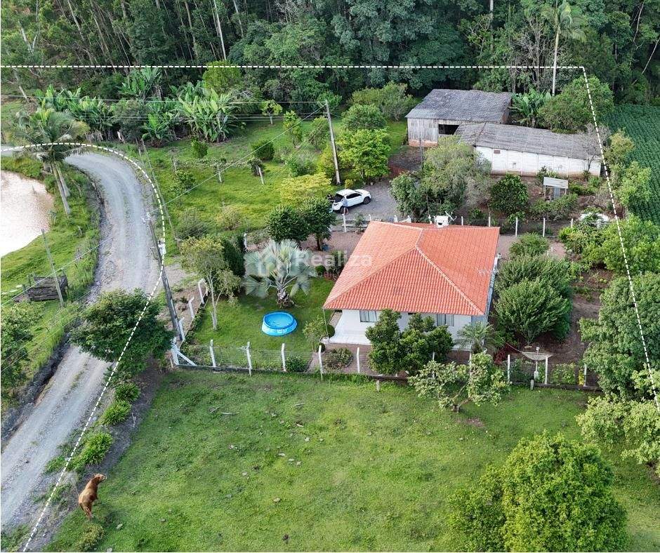 Sítio à Venda 🌿 📐 Área total de 5.800 m² - 3