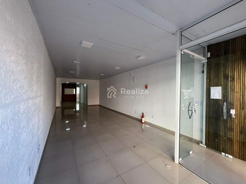 Sala comercial para locação no centro de Ituporanga Com aproximadamente 100m² - 2