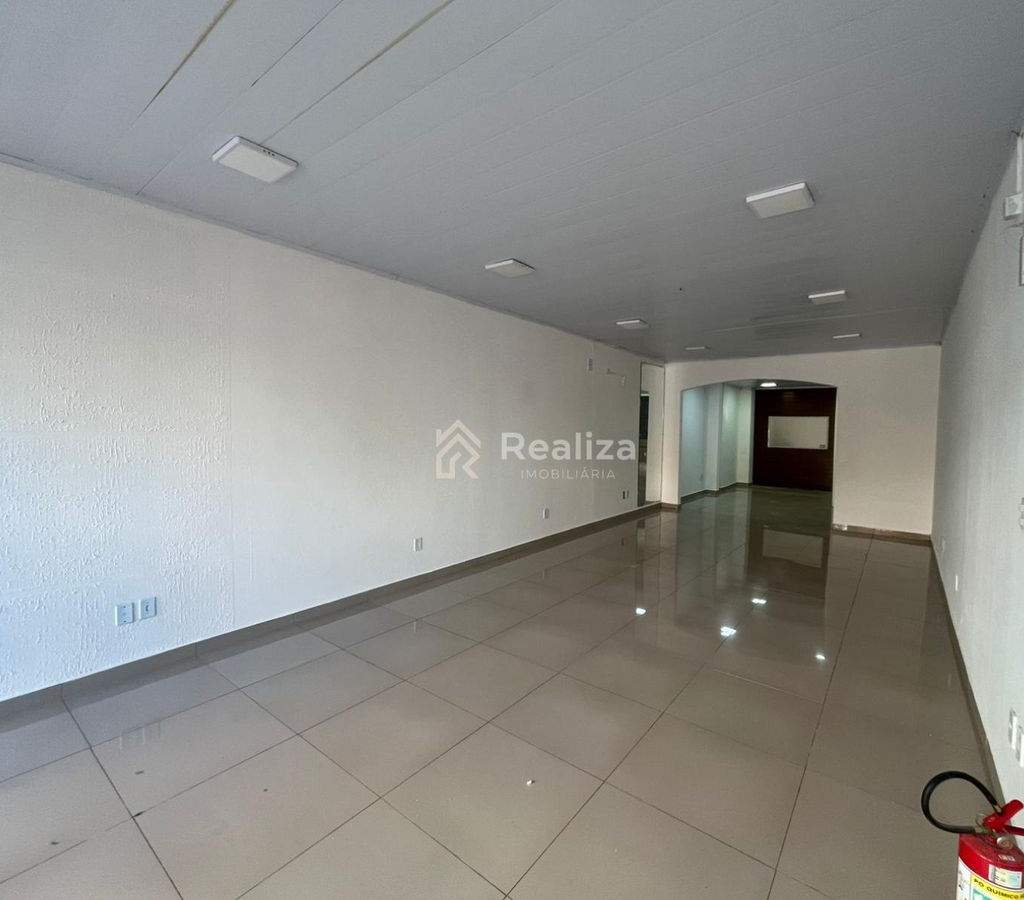 Sala comercial para locação no centro de Ituporanga Com aproximadamente 100m² - 3