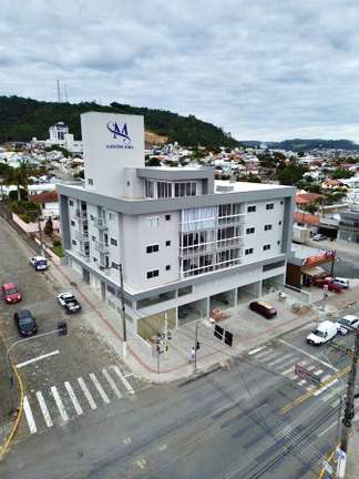 Apartamento 205 no Edifício Leonardo Krieger - 1