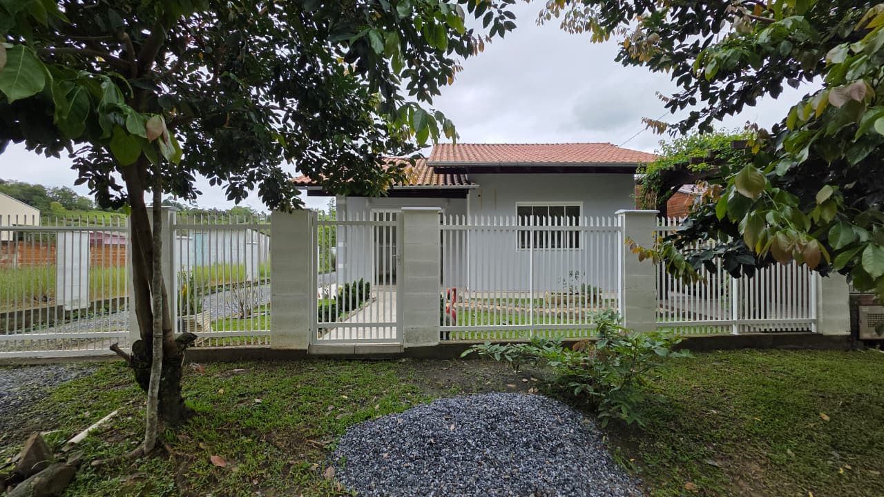 CASA 3 QUARTOS PARA LOCAÇÃO