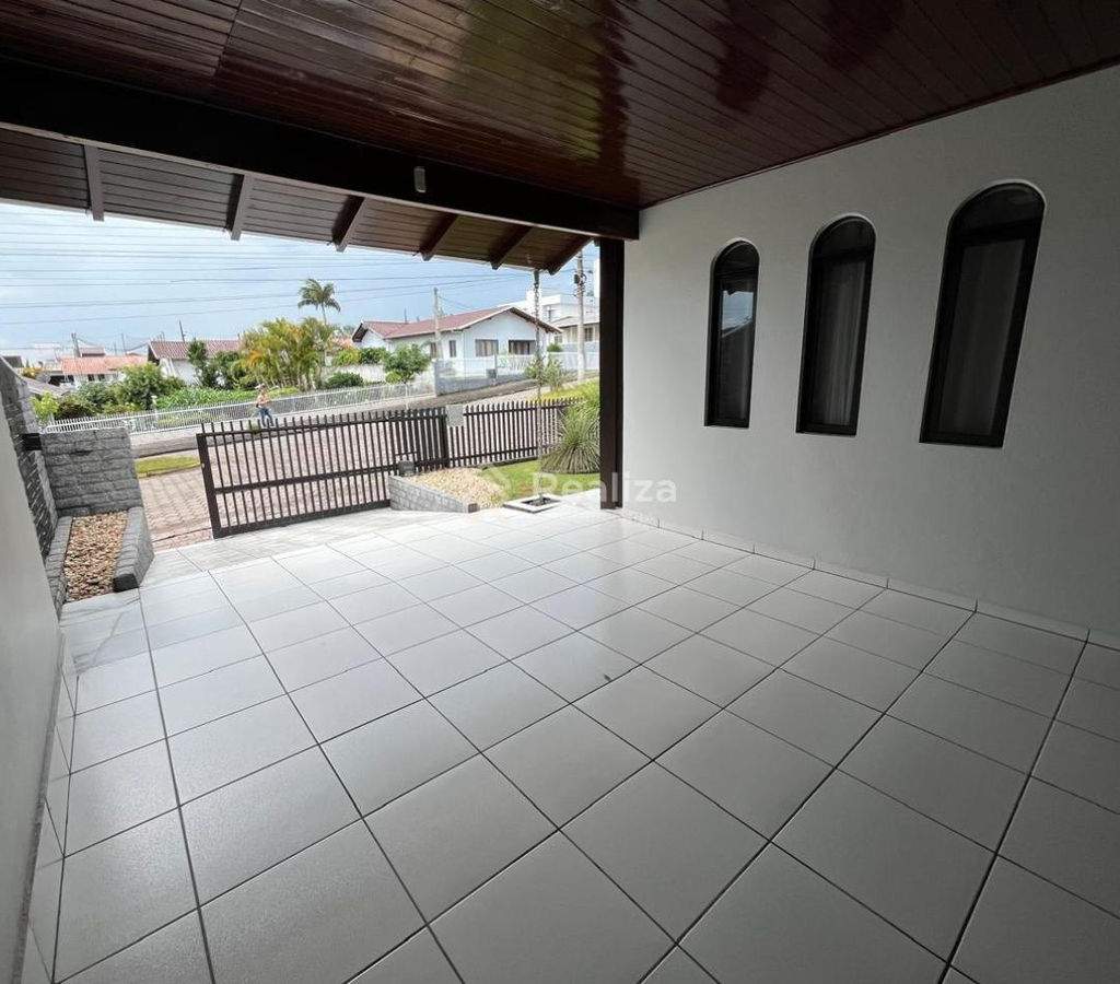 Casa à venda em Ituporanga! 📍 Localizada na Vila Nova, próxima à Cerealista Schmidt, - 5