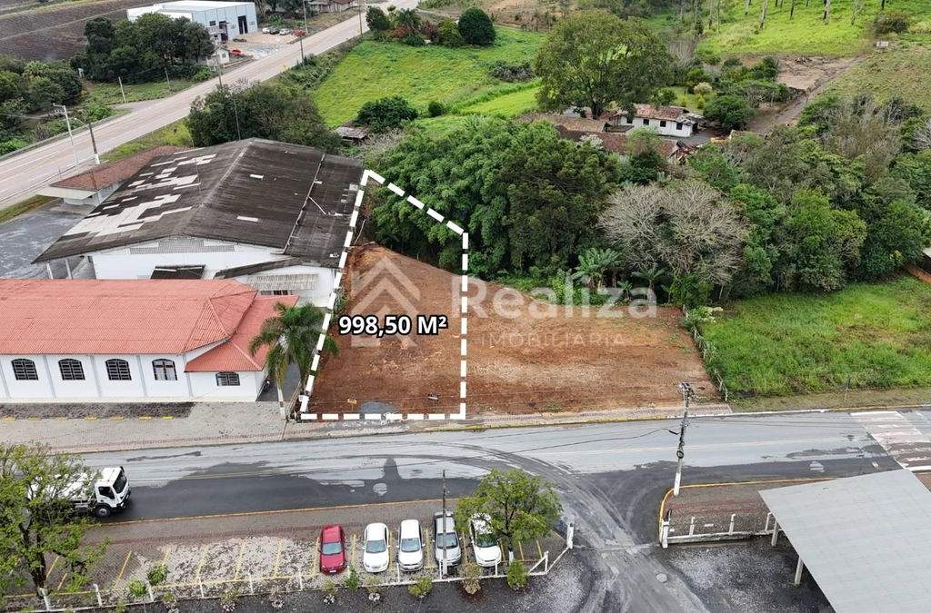 Terreno à venda em Gabiroba - 1
