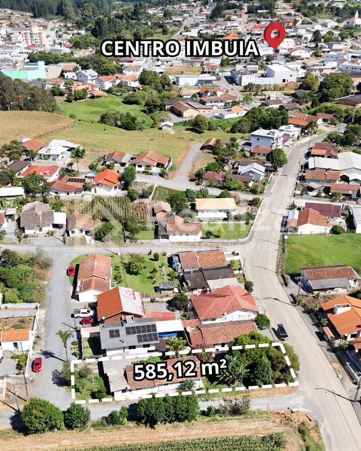 CASA À VENDA EM IMBUIA - RUA ADOLFO MELLO - 3