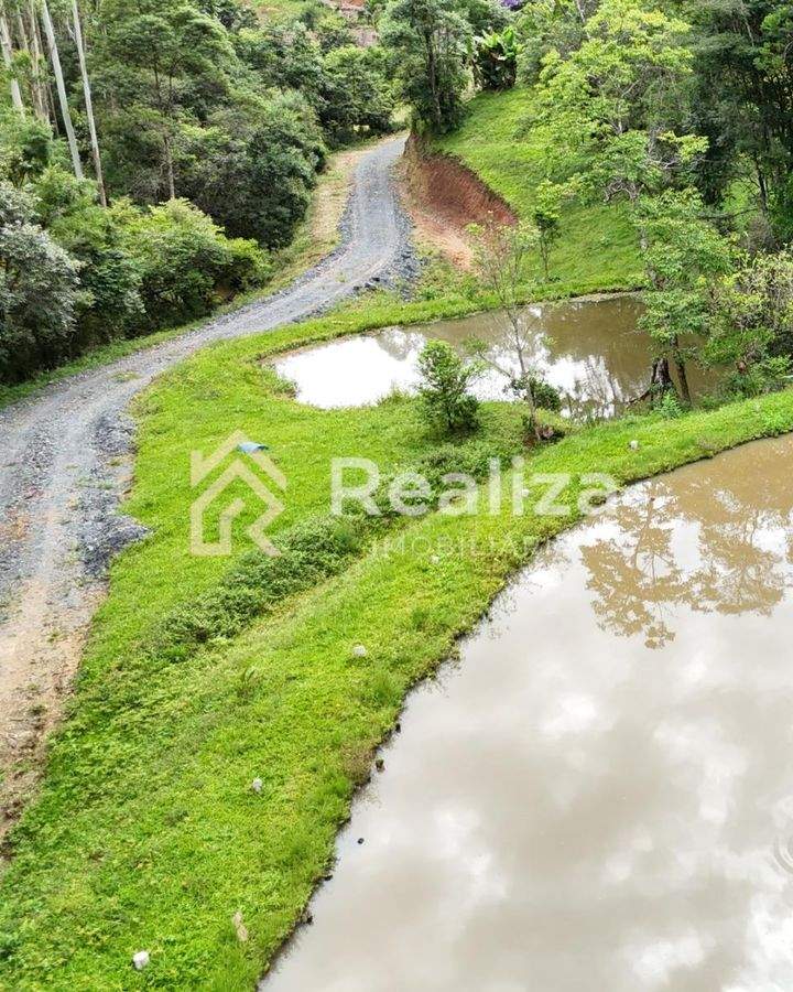 Venda de Sítio em Petrolândia 🌿 📍 Localização: Rio do Cedros - 8