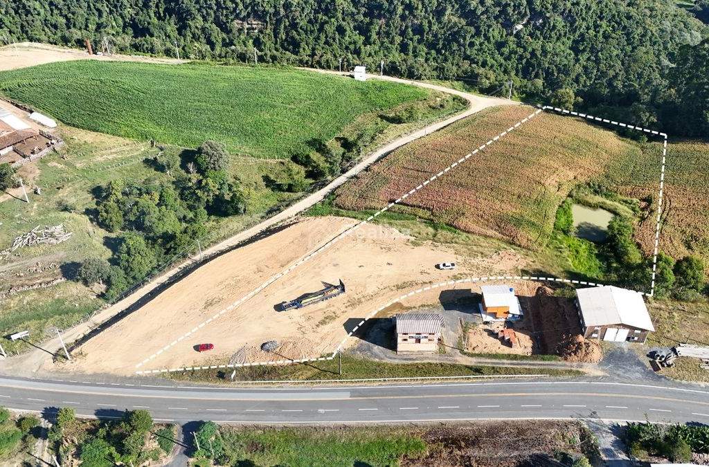 Seu próximo investimento pode estar aqui! 🌿 Terreno à venda localizado na comunidade de Rio Bonito, em Ituporanga. - 3