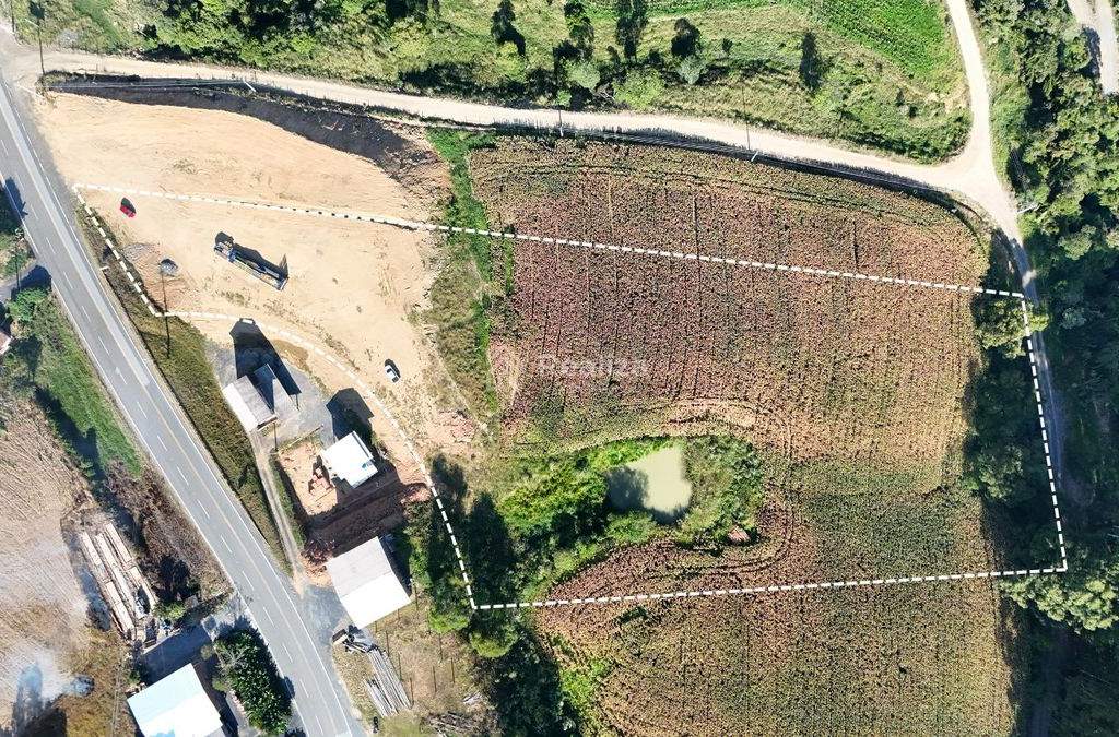 Seu próximo investimento pode estar aqui! 🌿 Terreno à venda localizado na comunidade de Rio Bonito, em Ituporanga. - 4