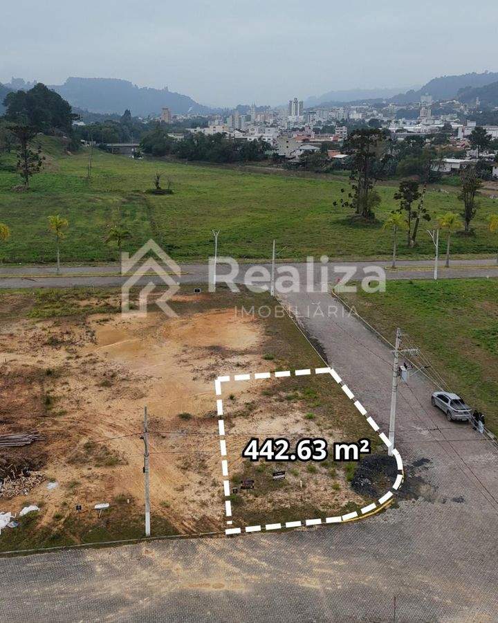 Lote à Venda – Bairro Seminário - 3