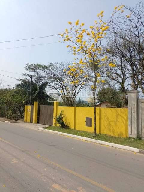 Lindo Imóvel no Bairro Morretes - Itapema - 2