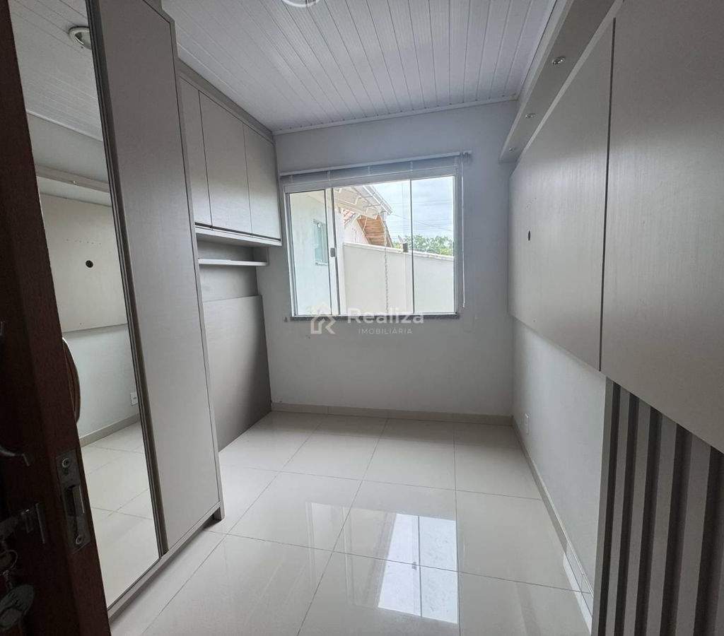 Seu novo lar está esperando por você!Localização: Rua Rui Barbosa, Vila Nova - 5
