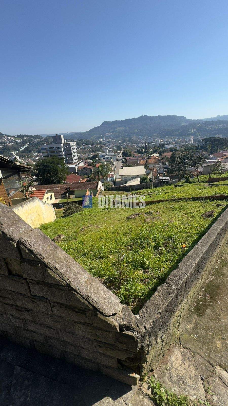 Terreno à venda no bairro Eugênio Schneider em Rio do Sul/SC - 2