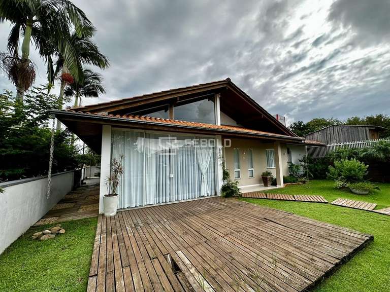 Casa no Centro de Ituporanga - 1