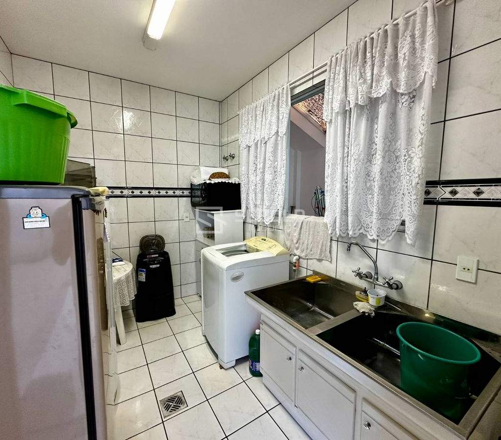 Casa Ampla no Bairro Jardim América - Ituporanga - 13