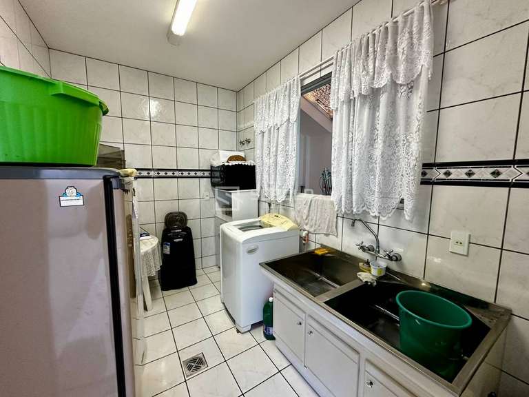 Casa Ampla no Bairro Jardim América - Ituporanga - 13
