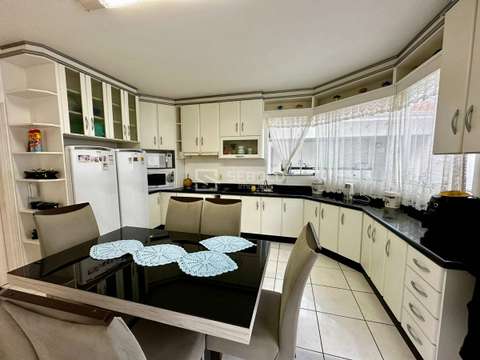 Casa Ampla no Bairro Jardim América - Ituporanga - 3