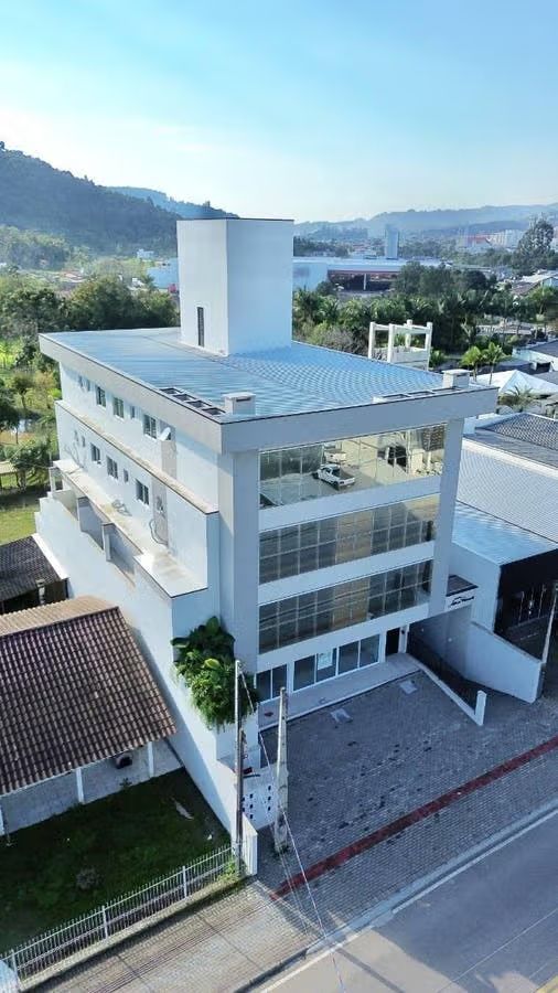 Apartamentos no Ed. Altair Pirhardt - Centro, Ituporanga