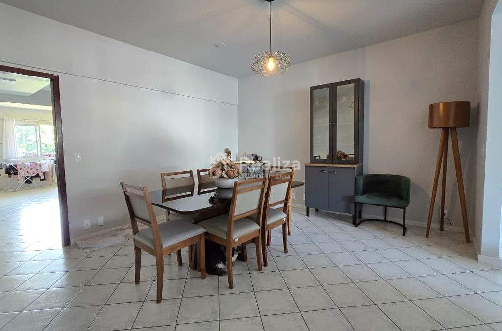 Apartamento à venda no centro de Ituporanga ✨ Amplo, confortável e em uma localização privilegiada! - 9