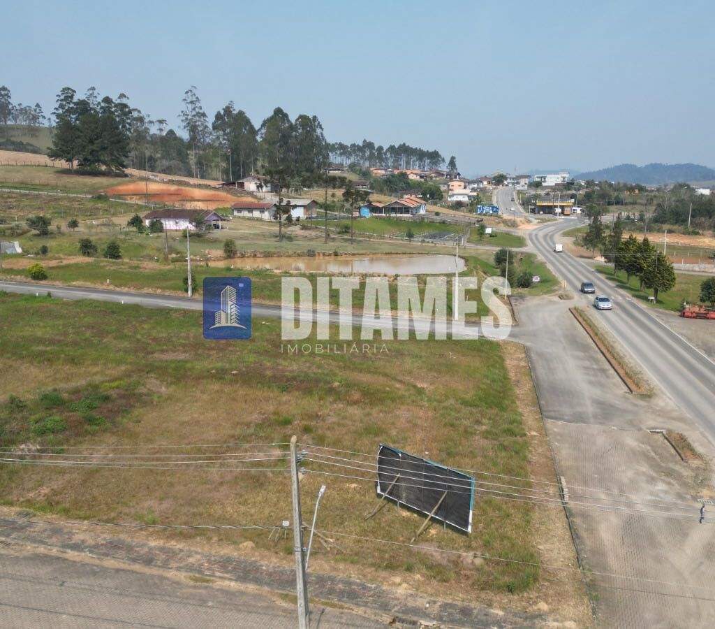 Terreno em Loteamento - 2