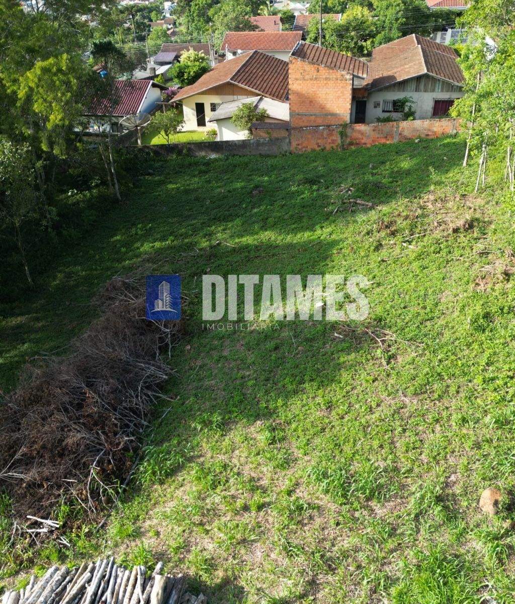 Terreno à venda no Bairro Laranjeiras – Excelente localização - 1