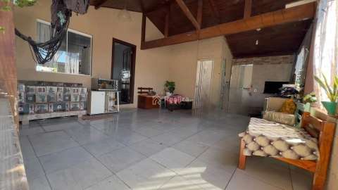 Casa para locação! Localização: Rua Argentina, Jardim América - 3