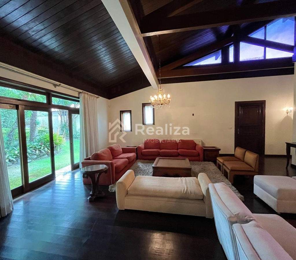 Casa Alto Padrão à Venda ✨ 📍 Localização: Rua Araucária – Bairro Pamplona – Rio do Sul - 2