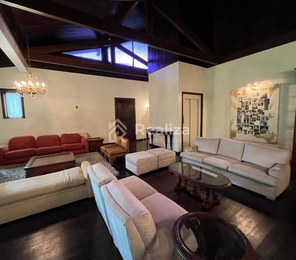 Casa Alto Padrão à Venda ✨ 📍 Localização: Rua Araucária – Bairro Pamplona – Rio do Sul - 3
