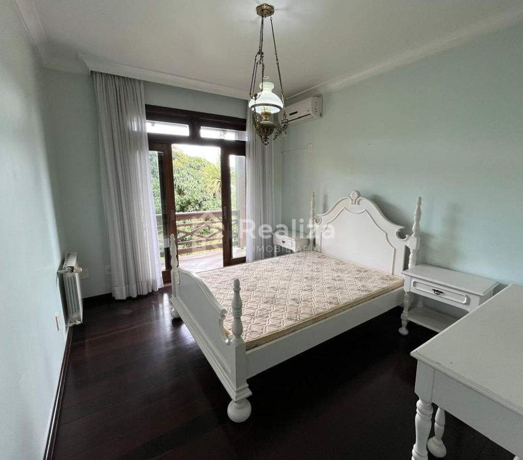 Casa Alto Padrão à Venda ✨ 📍 Localização: Rua Araucária – Bairro Pamplona – Rio do Sul - 9