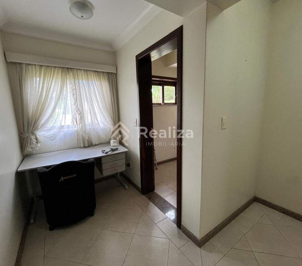 Casa Alto Padrão à Venda ✨ 📍 Localização: Rua Araucária – Bairro Pamplona – Rio do Sul - 12