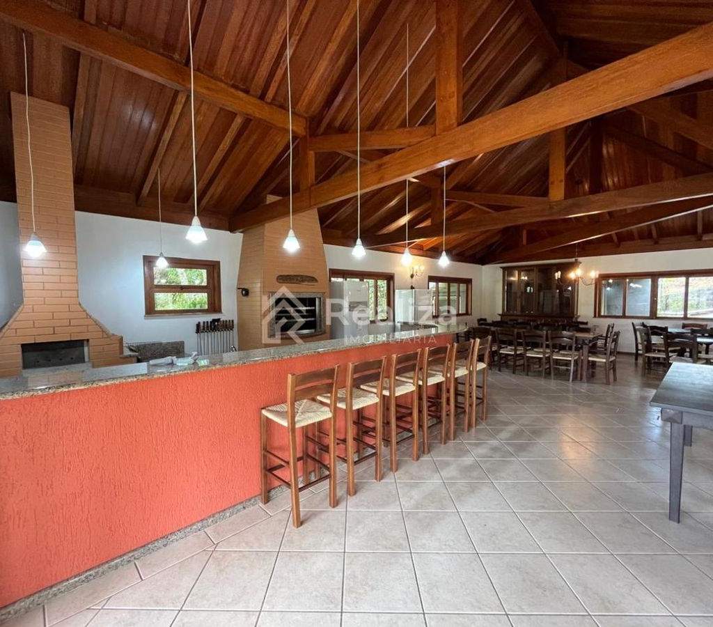 Casa Alto Padrão à Venda ✨ 📍 Localização: Rua Araucária – Bairro Pamplona – Rio do Sul - 13