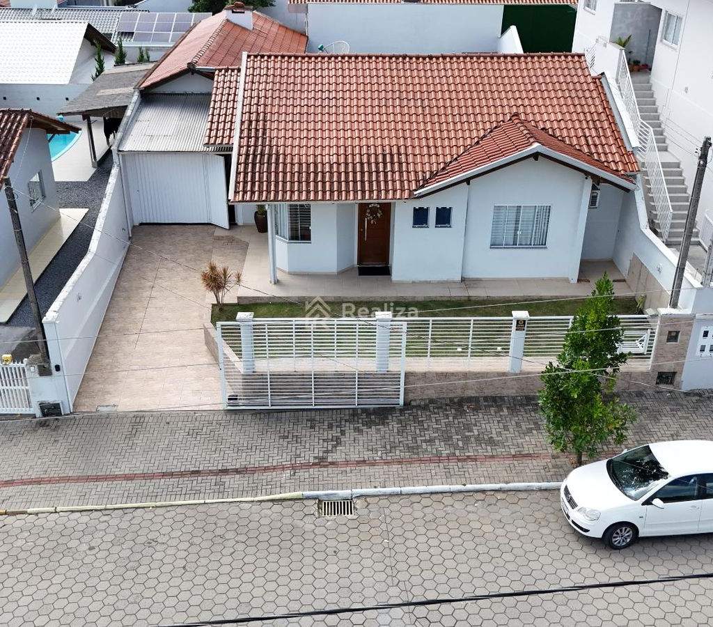 Casa à Venda em Ituporanga – Bairro Girassol - 1