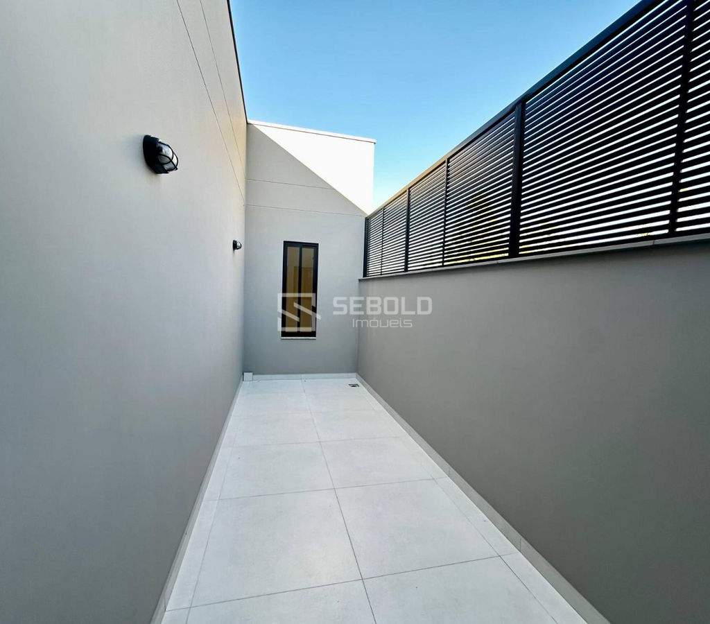 Casa de Alto Padrão no Bairro Fundo Canoas - Rio do Sul - 17