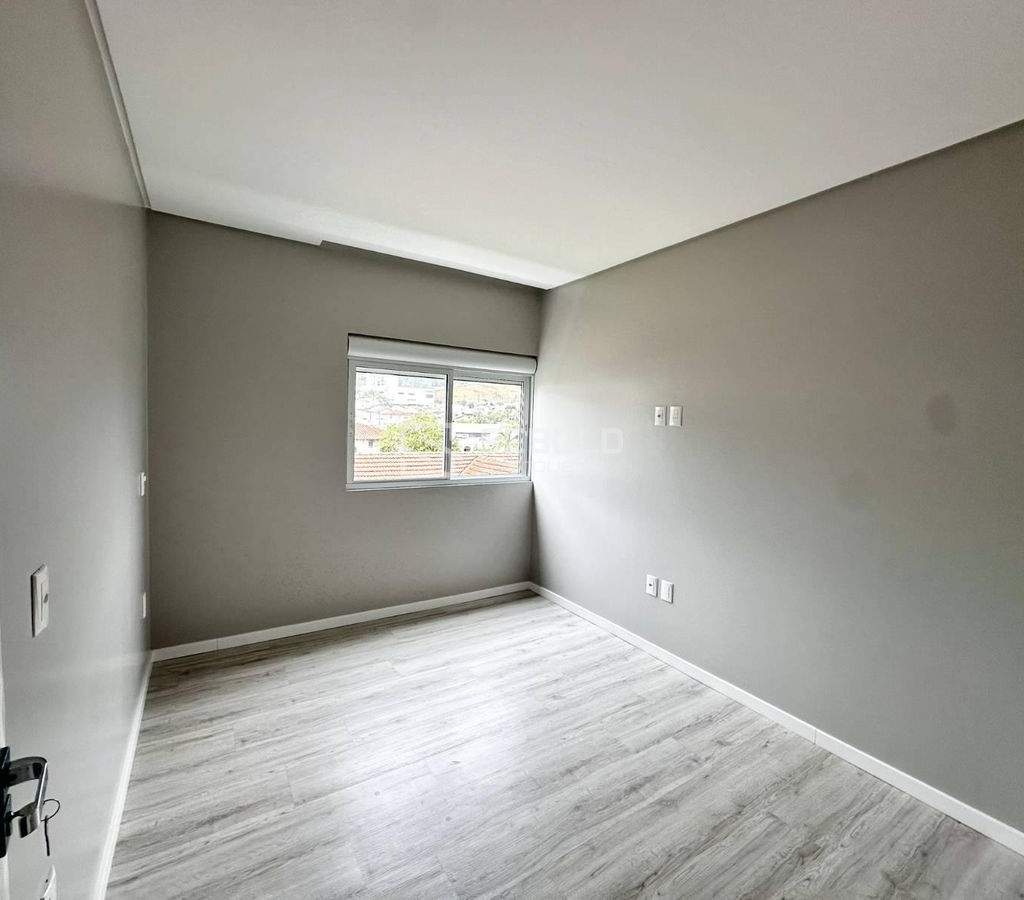 APARTAMENTO 202 NO EDIFÍCIO LEONARDO KRIEGER - 11