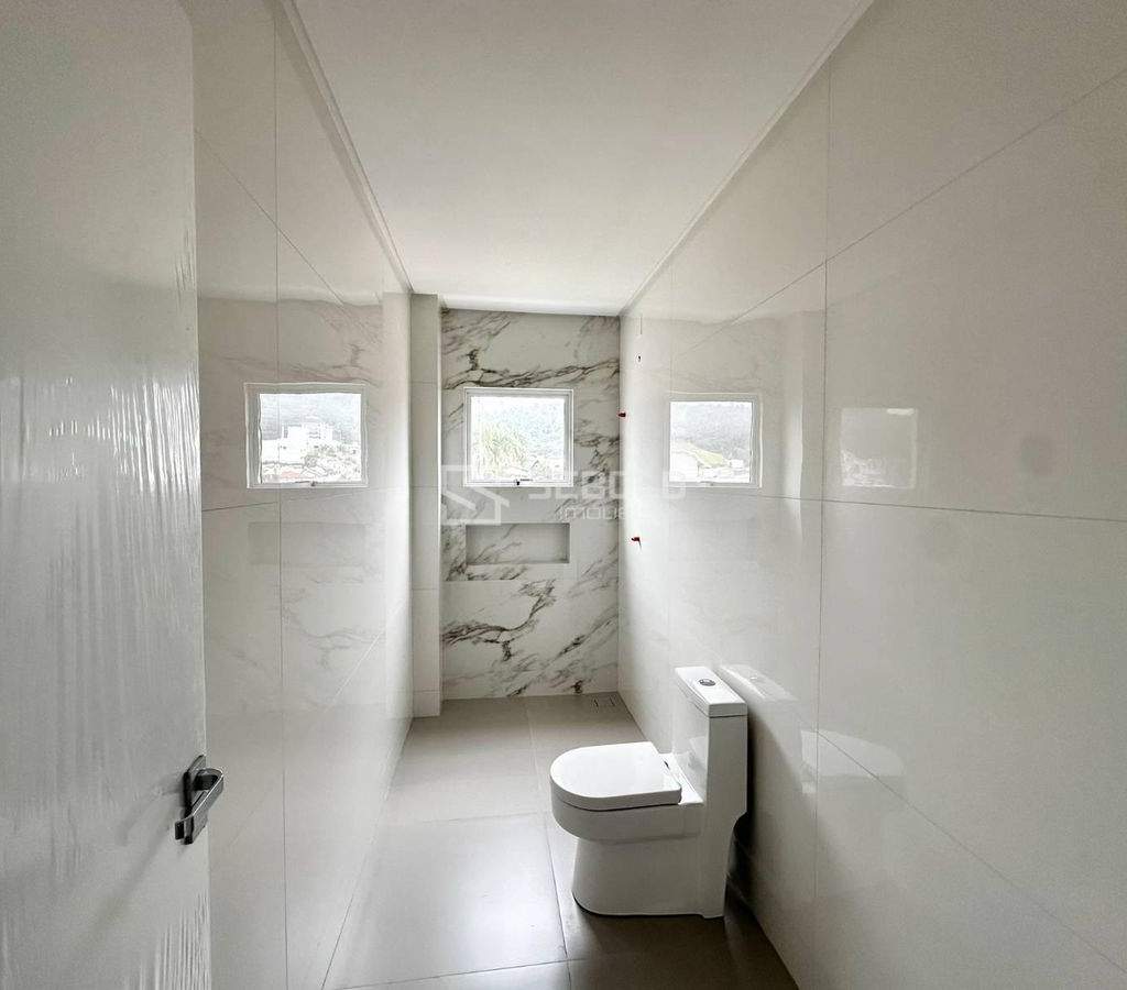 APARTAMENTO 202 NO EDIFÍCIO LEONARDO KRIEGER - 13