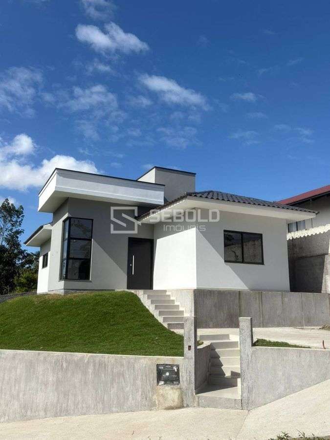 Casa em Área Nobre - Bairro Sumaré, Rio do Sul - 1
