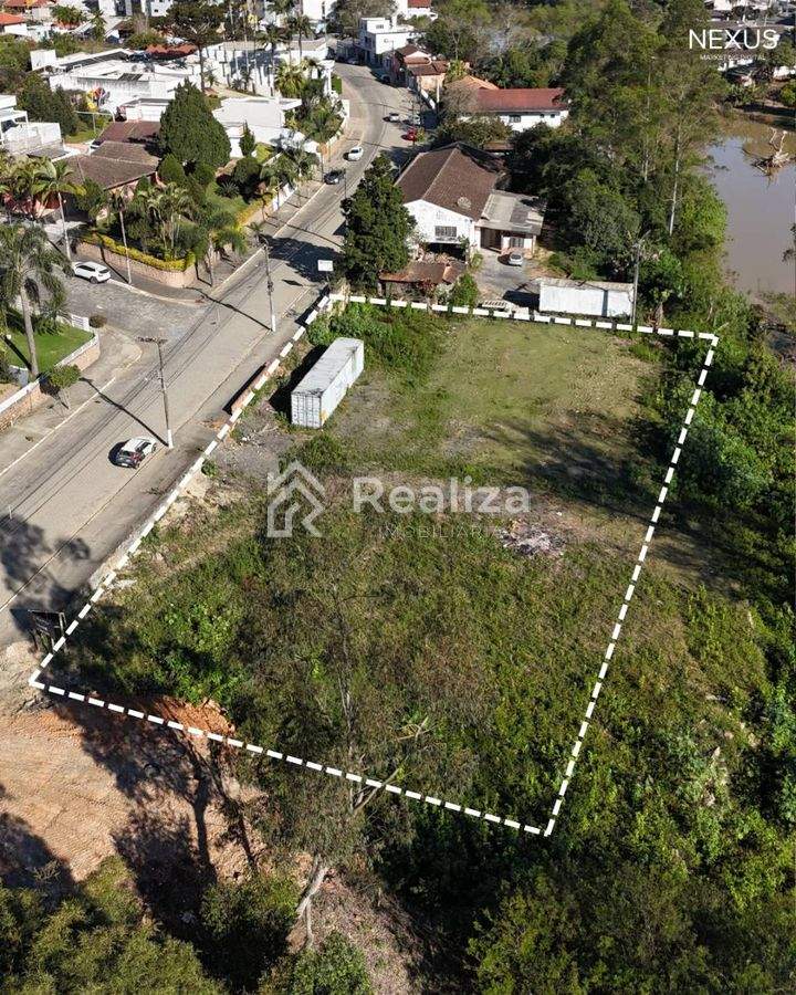 TERRENO À VENDA NO CENTRO DE ITUPORANGA - 2751 m² - 2