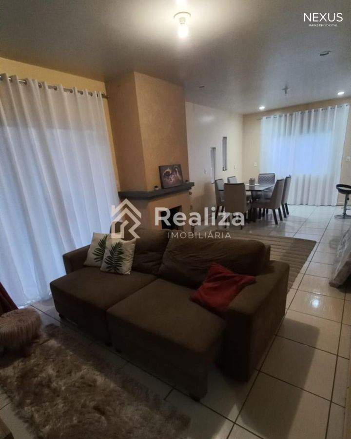CASA À VENDA NO BAIRRO NOSSA SENHORA DE FÁTIMA - 3